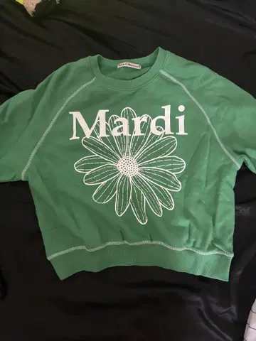 Mardi 꽃무늬 프린트 트레이닝복 원사이즈