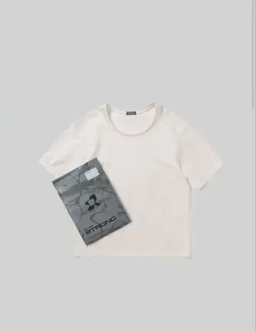 STRONG PACK TEE SHORT (WHITE)