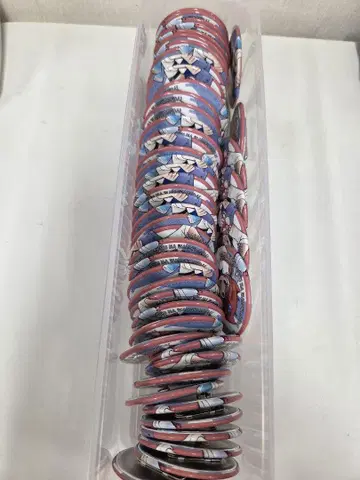 샤오론 마주역 애니카페 캔뱃지 캔바 우리들 wrwrd