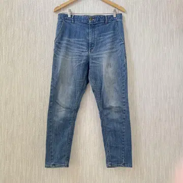 라이트 블루 스트레이트 데님 팬츠