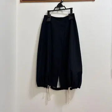 네이비 큐롯 팬츠 스트라이프 안감