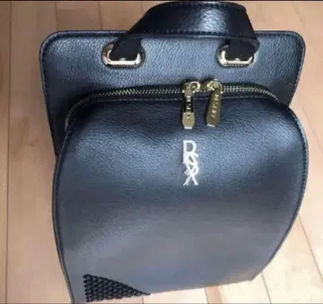 미사용에 가까운 리젝시 RESEXXY 백팩 백 럭색