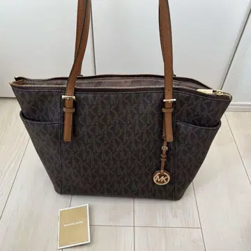 MICHAEL KORS 브라운 숄더백