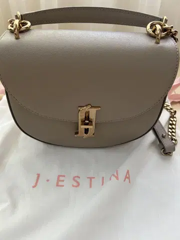 J. ESTINA 베이지 숄더백