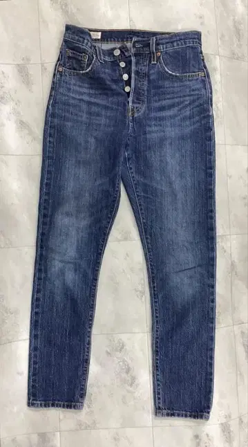 Levi's 501 버튼 플라이 스트레이트 데님 인디고