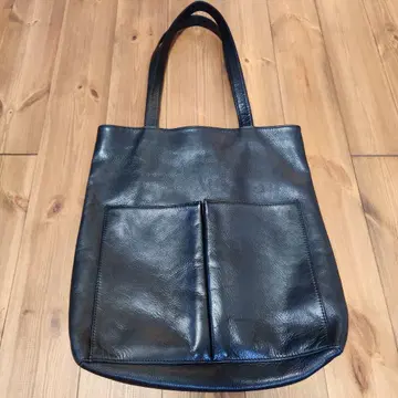 MR. OLIVE 블랙 가죽 토트백