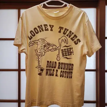 T셔츠 Road Runner & Wile E. Coyote