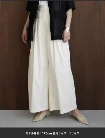 미사용 CLANE TUCK DESIGN WIDE PANTS 1