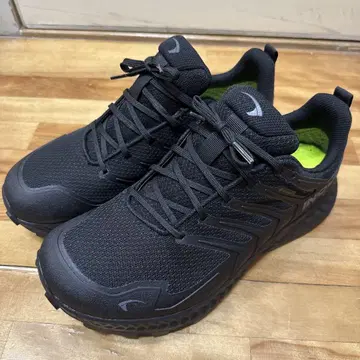 INOV-8 트레일 신발 블랙 고어텍스 28.0cm
