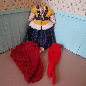 윈터리쉬 알루어 아웃핏 브라이스