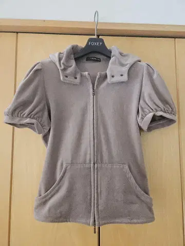새 상품급 폭시 상의