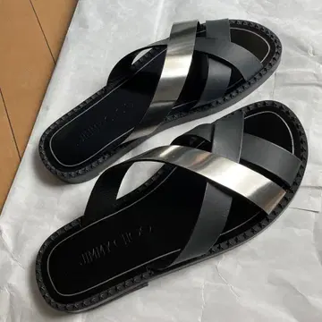 JIMMY CHOO 크로스 스트랩 샌들