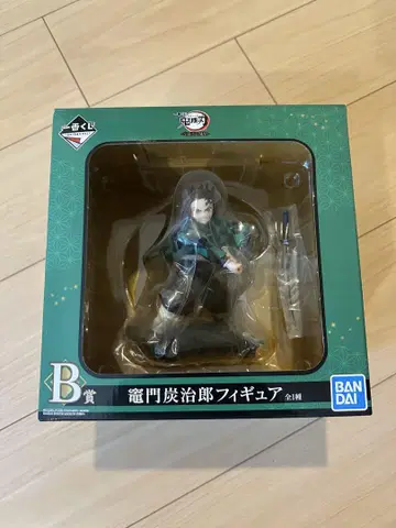 BANDAI 반다이 귀멸의 칼날 카마도 탄지로 피규어