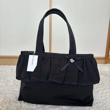 새상품 TO BE CHIC 프릴 토트백 블랙 배송비 포함