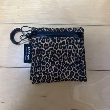 tade qui / 라이더스 월렛 / baby panther