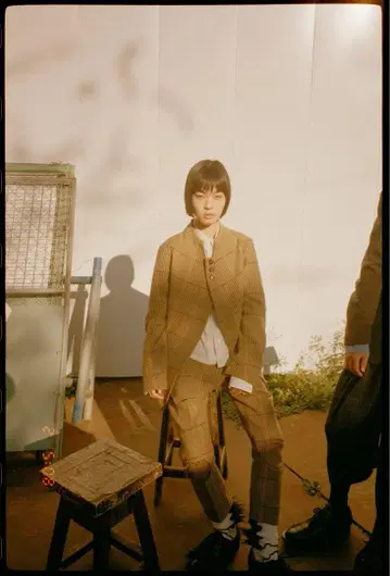 새상품급 Christopher Nemeth 체크 노카라 자켓