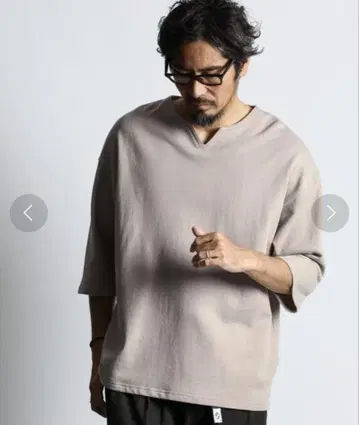 더 대퍼 오브 세인트 조지 7부 소매 맨투맨 베이지 S