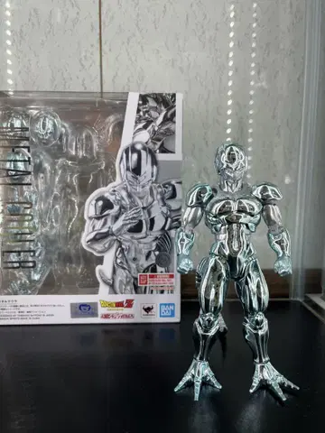 S.H.Figuarts 메탈 쿠우라