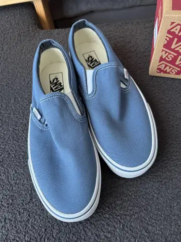 [미사용 새상품] VANS 클래식 슬립온 블루 26.5cm