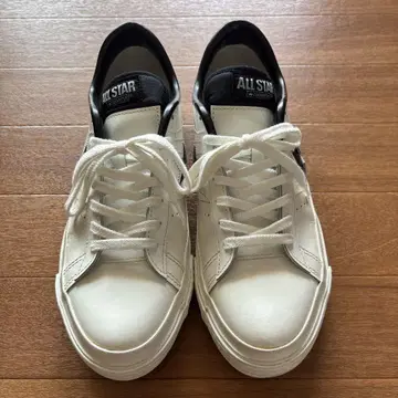 컨버스 ONE STAR J 화이트/블랙 25cm
