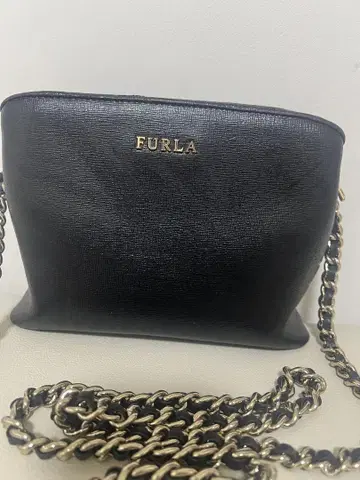 FURLA 블랙 숄더백