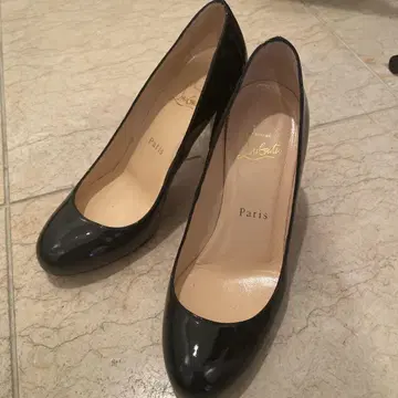 블랙 펌프스