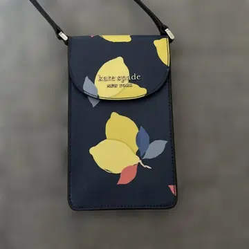 kate spade 레몬 패턴 스마트폰 숄더백