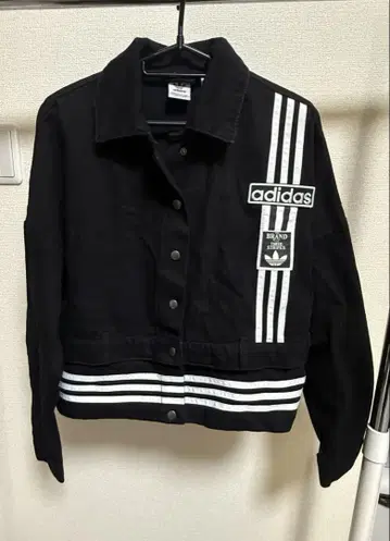 adidas 블랙 스트라이프 자켓 택 포함 새상품