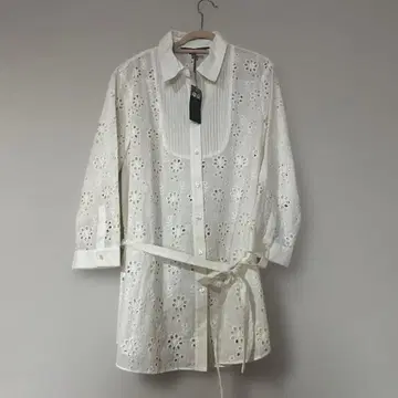 미사용 LAURA ASHLEY 자수 화이트 셔츠 사이즈 13