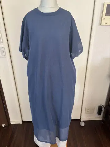 파랑 반팔 원피스 비침 있음