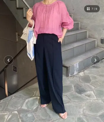 라미 2WAY 시어 블라우스
