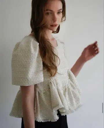acka tweed peplum tops
