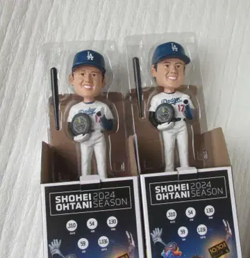 Shohei Ohtani 2024 MVP 피규어 2개 세트