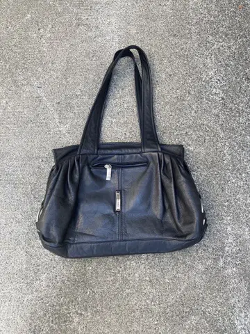 leather shoulder bag made in Italy
