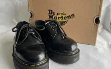Dr.Martens (닥터마틴) 1461 QUAD 3홀 신발