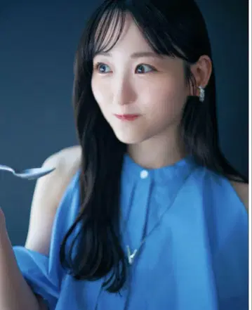 [완판템] 시뉴 cygne 오픈 숄더 블라우스