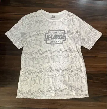 XLARGE 물결무늬 T셔츠 L 사이즈