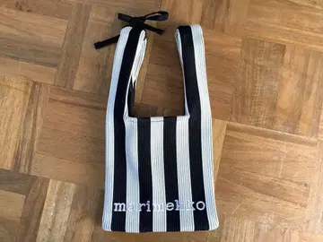 새상품급 marimekko 스트라이프 니트 백 화이트 블랙