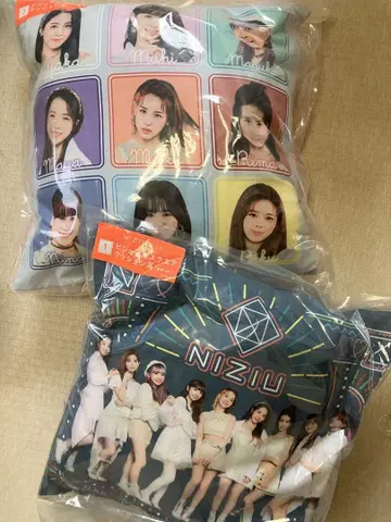 NiziU 쿠션 2세트 미개봉 새상품