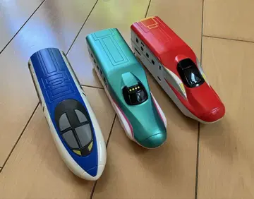 신칸센 차량 3량 세트 손으로 굴리기