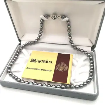 극미품 마조리카 펄 목걸이 SV 각인 7.5mm 내추럴 컬러