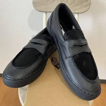 VANS V196CF HL 블랙 송치 로퍼 28cm 단종 모델