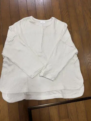 CREDONA 크레도나 헨리넥 허니콤 루즈 L/S Tee