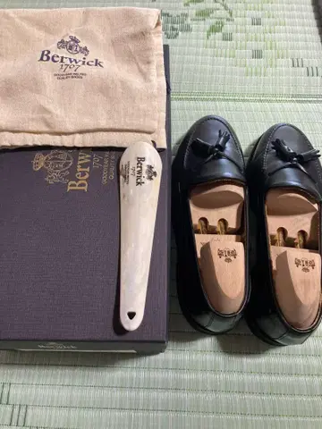 Berwick 태슬 로퍼 8491BCVIBK