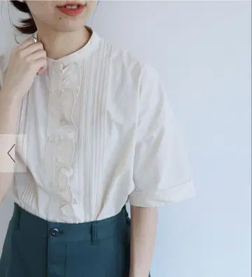 PAR ICI 프릴 반팔 블라우스