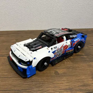 LEGO 42153 NASCAR 쉐보레 카마로 ZL1 조립 완료
