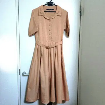 새상품급 미사용 오렌지 반팔 롱 원피스 앙아나더 앙제라스