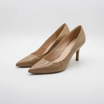 DIANA 다이애나 심플 포인티드 펌프스 (24cm)