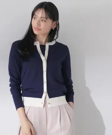 새상품급 내추럴 뷰티 베이직 바이컬러 니트 앙상블 24SS