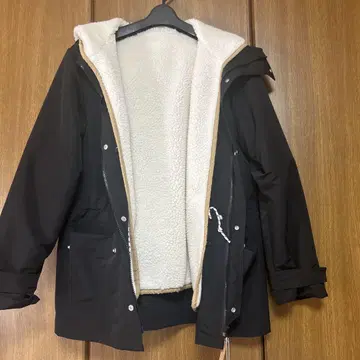 블랙 마운틴 후드티 플리스 라이닝 미사용 새상품 블랙, 베이지